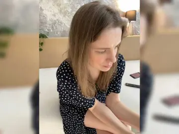 Live Sex with Incredible123 - Bongacams