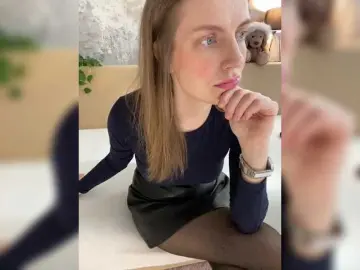 Adult Webcam with Incredible123 - Bongacams