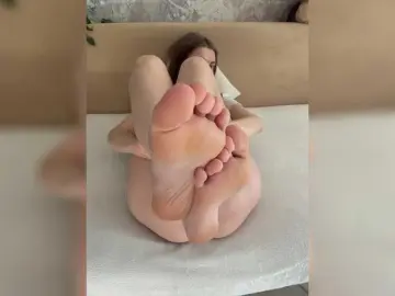 Free Live Porn with Incredible123 - Bongacams