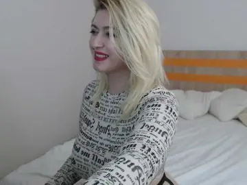 Adult Webcams with ElizabethRaegan - Bongacams