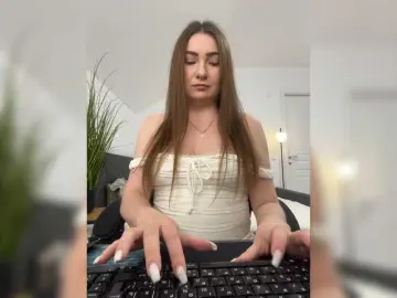 Live Sex with kriss-kisa - Bongacams