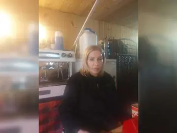 Best live sex cam show with Katriona - Bongacams