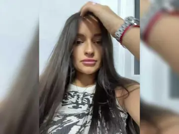 Adult Webcam with ALYA-01 - Bongacams
