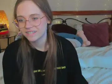 Nude Webcam with miya-soft - Bongacams