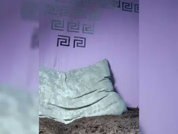 Free Live Porn with HelgaValkiriya - Bongacams
