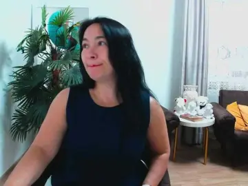 Private Sex Chat with LikaLady - Bongacams