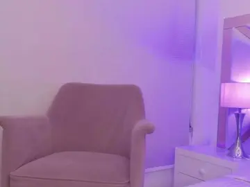 Adult Video Chat with OrianaSimons - Bongacams