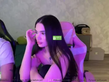 Live Sex with CoupleOnFire - Bongacams