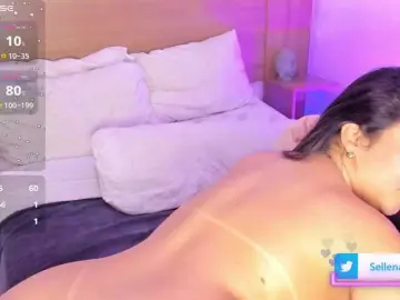 Live Sex with sellenasquirt - Bongacams