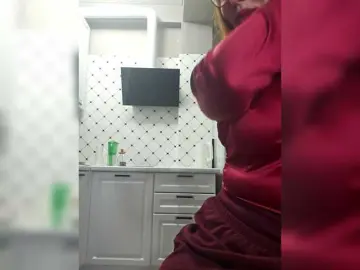 Free Live Porn with Pink-Lips - Bongacams