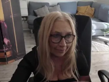 Free Live Porn with BlondeSofia - Bongacams