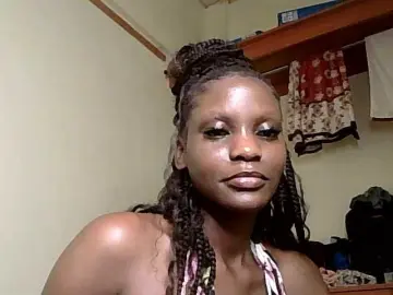 Free Porn Cam with HornyCleo - Bongacams