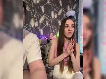 Live Porn with SweetPussies - Bongacams