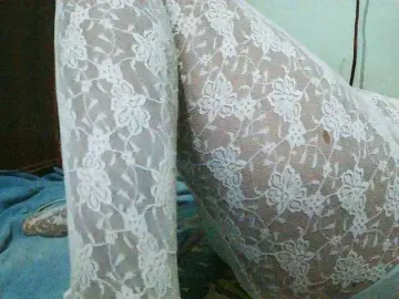 Watch Live Sex Cams with TriciaBella - Bongacams