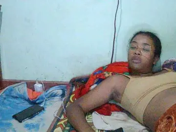 Sex Cam with TriciaBella - Bongacams