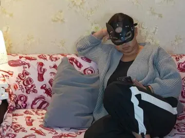 Live Sex Cam with sexlove12002 - Bongacams