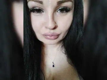 Free Live Porn with Monica- - Bongacams