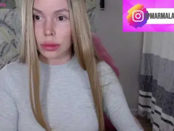 Best Webcam with Foxymoxy19 - Bongacams