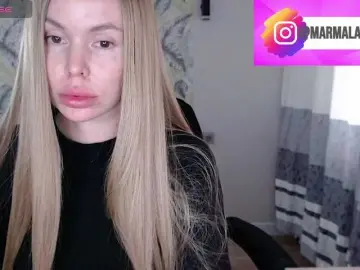 Best Webcam with Foxymoxy19 - Bongacams