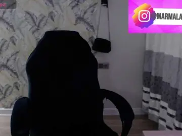Best live sex cam show with Foxymoxy19 - Bongacams