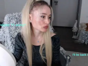 Watch Live Sex Cams with xyliganka777 - Bongacams