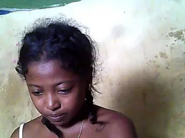 Adult Webcam with Chaimah - Bongacams