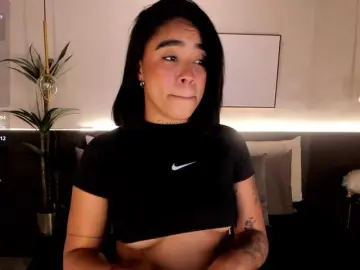 Free Porn Cam with MarieSmith - Bongacams