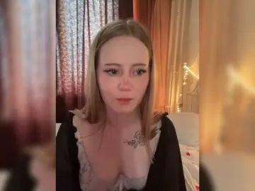 Adult Video Chat with LolaMin - Bongacams