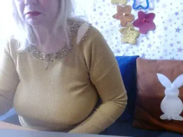 Best live sex cam show with lanastar1 - Bongacams