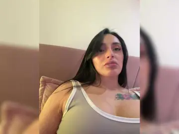 Free Live Porn with AprilRosse - Bongacams