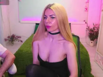 Nude Webcam with AlisaAleks - Bongacams