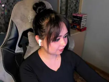 Best live sex cam show with -Carolina- - Bongacams