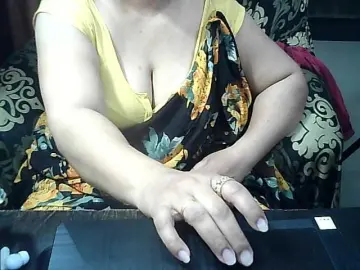 Nude Webcam with Indianbhabhimilf40 - Bongacams