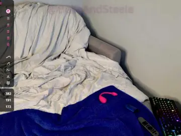 Live Porn with Bellaandsteele1 - Bongacams