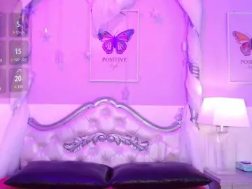 Adult Video Chat with MelodyBlazze - Bongacams