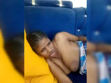 Nude Webcam with PinkKittyy - Bongacams