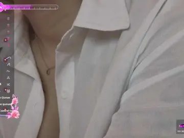 Watch Live Sex Cams with britt-grey - Bongacams