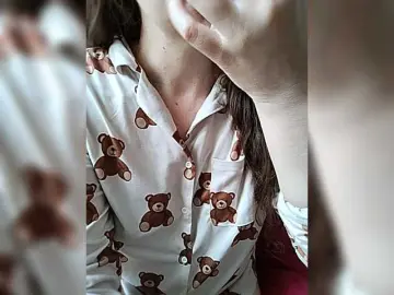 Nude Webcam with Vikki-vik - Bongacams