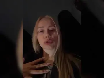 Live Porn with -SexyMilf- - Bongacams