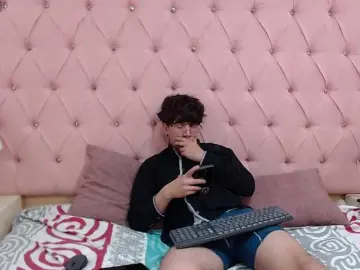 Adult Webcam with Desire-Ecstasy - Bongacams