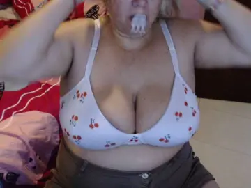 Best Webcam with ElizabethTaylor8 - Bongacams