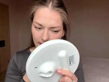 Adult Video Chat with HildaSoscia - Bongacams