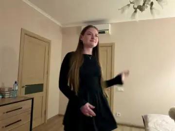 Watch Live Sex Cams with HildaSoscia - Bongacams