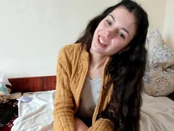 Sex Chat with Honeykrisspussy - Bongacams