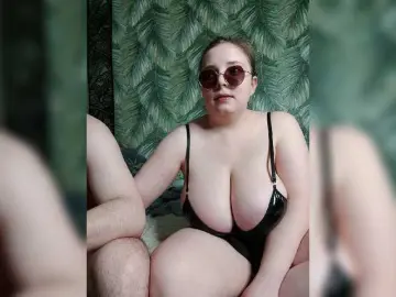 Nude Webcam with Red-rooms - Bongacams