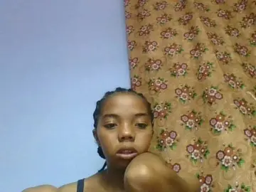 Sex Cam with rosah1a - Bongacams