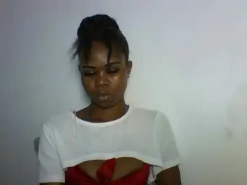 Live Sex Cam with EbonyStarr - Bongacams