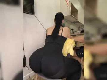 Watch Live Sex Cams with seksiIrena - Bongacams