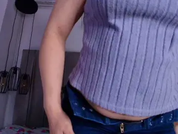 Live Porn with MashaPink - Bongacams