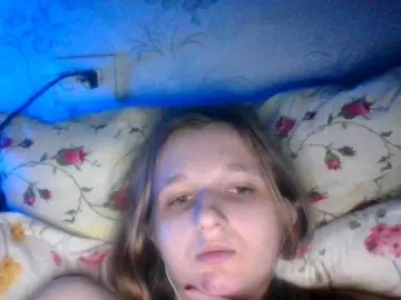 Free Porn Cam with Mila23-1-1 - Bongacams